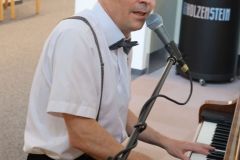 Felix-the-Piano-Man20