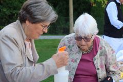 Grillfest-freiwillige-Helfer_innen005